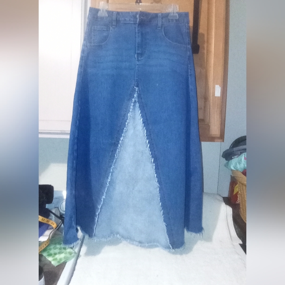 Ladies Denim Skirt